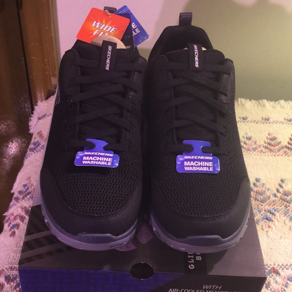 Skechers Glide-Step, Men's 12 Wide